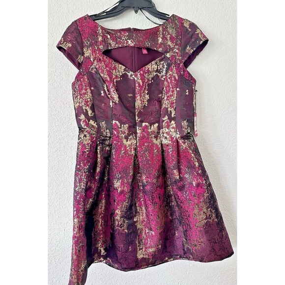 Vince Camuto Pink and Gold Mini Dress - Picture 7 of 13